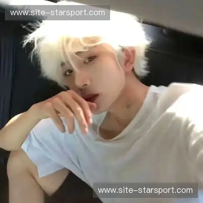 毕玥杨